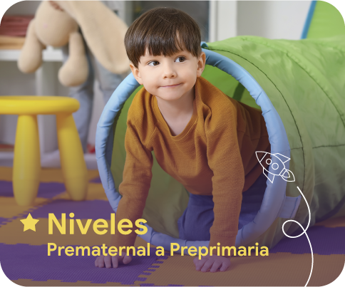 Niño jugando: niveles de Prematernal a Preprimaria